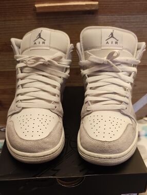 Nike Jordan 1 Mid SE Men's Size 7